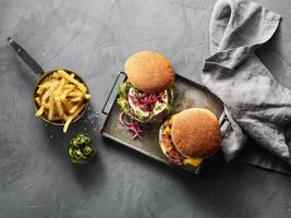Brooklyn_burger_buns_baksida_grund