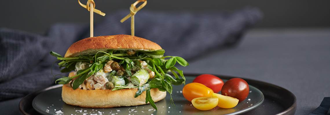 Vegan Creamy Chickpea Sallad
