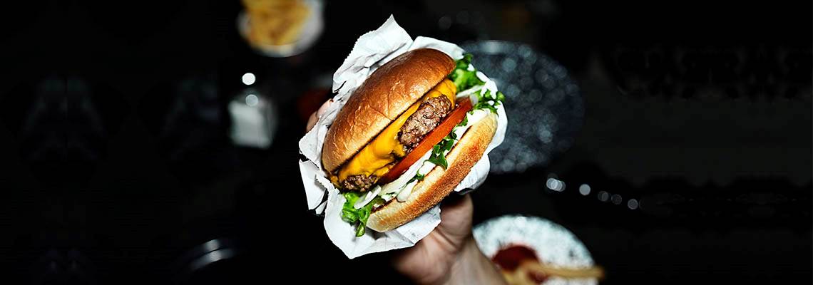 Klassisk Amerikansk Cheeseburgare
