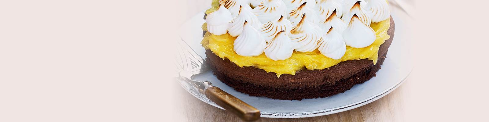 Kladdkaka med lemoncurd & maräng